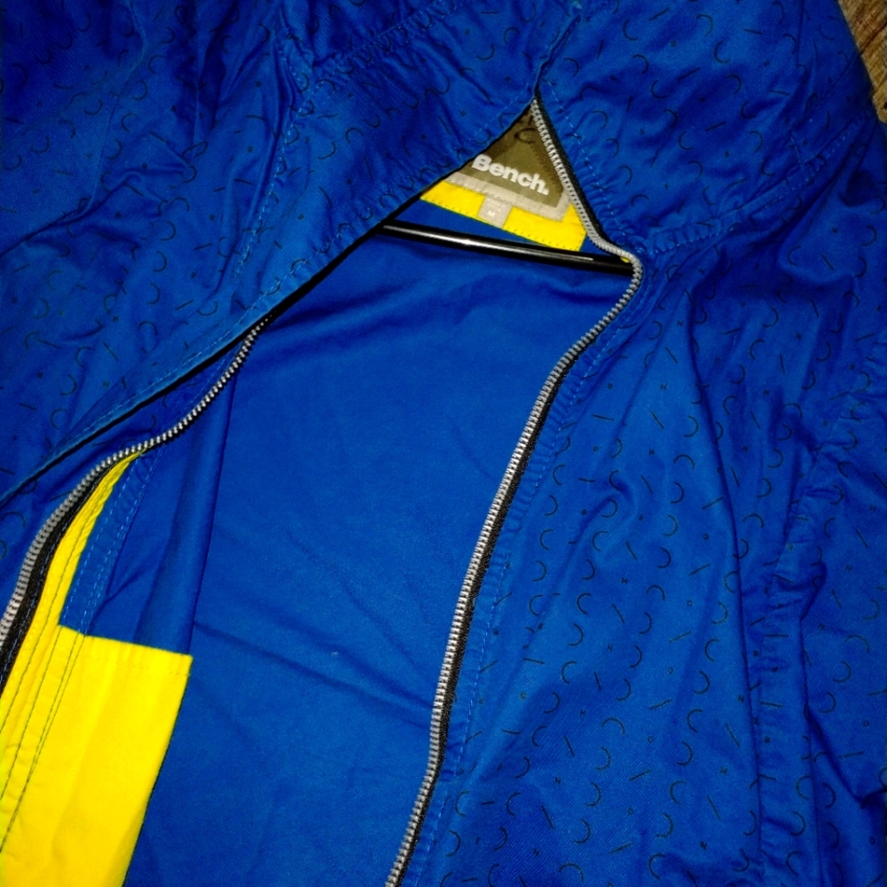 Bench Spring Jacket - Picture 3 of 3